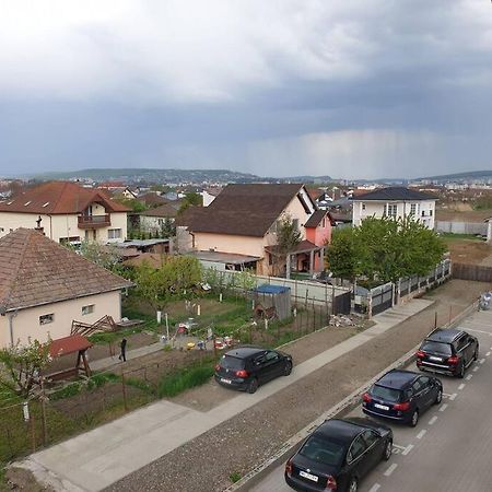 Max Studio Sancraiu de Mures Eksteriør bilde